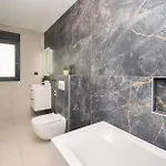 Rosignola With Sea View By Istrabook Villa *