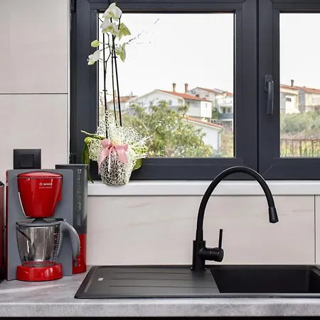 Villa Rosignola In By Istrabook