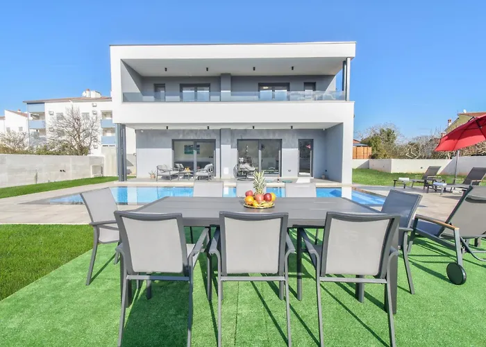 Vila Rosignola In By Istrabook