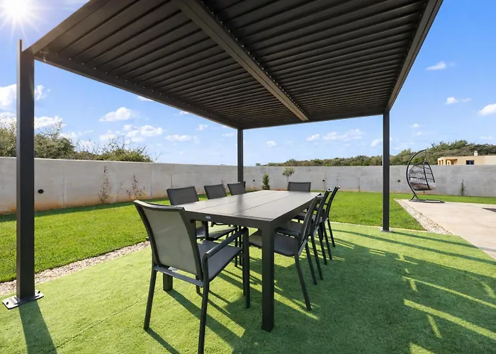 Rosignola In By Istrabook