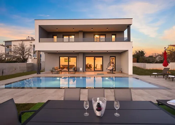 Rosignola In By Istrabook