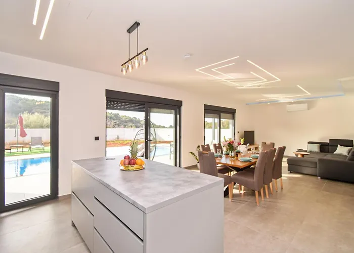 Rosignola In By Istrabook Villa *